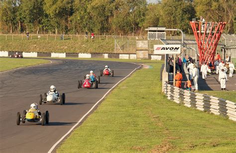 Castle Combe Autumn Classic 2022 | Talk Photography