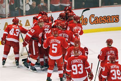 Detroit Red Wings: Memorable Moments from Their 21-Game Home Winning ...