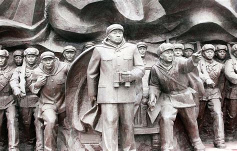 Korean War Memorial Statues Editorial Photo - Image of china, nationalist: 14118026