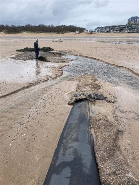 Natural Resources Wales / Emergency work starts on river culvert in Tenby