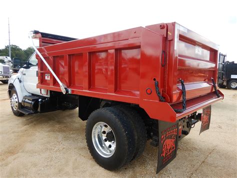 2011 FORD F750 Dump Truck - J.M. Wood Auction Company, Inc.