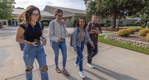 Trinity School of Medicine partners with Georgia Highlands College – GHCToday