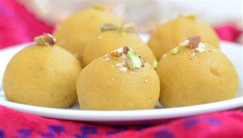 How to make Besan Ke Laddu – Recipe, Ingredients, Methods and Tips | My India Besan Ke Ladoo ...