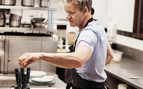 What Knives Does Gordon Ramsay Use?