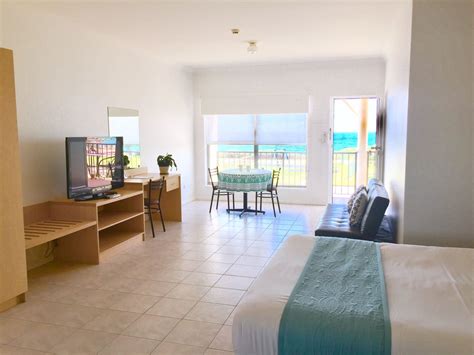 COAST Motel and Apartments Panoramic Ocean View suites are spacious ...