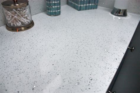 White, sparkly quartz countertop. | Sparkly quartz countertop, Sparkle ...