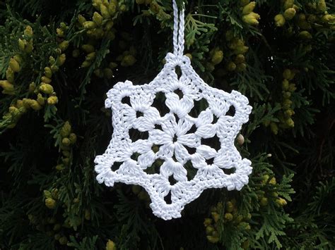 Amazon.com: Crochet Snowflakes Christmas Ornaments White Snowflake ...