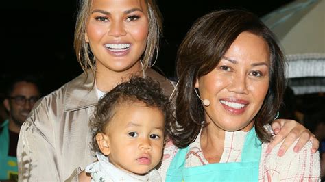 Chrissy Teigen’s Parents Are Getting Divorced, But She Has A Sense Of Humor About It