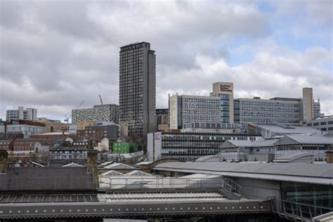 Sheffield City Skyline editorial stock photo. Image of businesses - 242757348