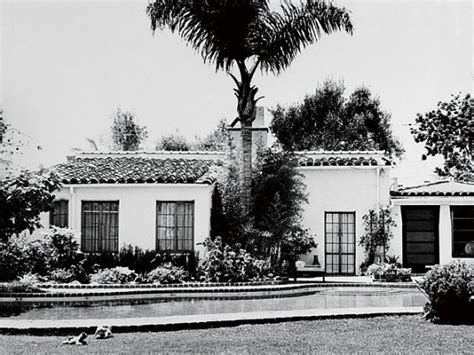 Inside Marilyn Monroe's Dreamy Final Home in Brentwood The Hollywood Home