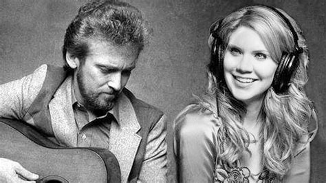 Keith Whitley & Alison Krauss Sing Together On ‘When You Say Nothing At All’ – Country Music Family