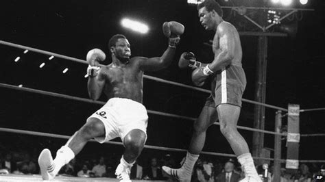 George Foreman says Joe Frazier was an amazing fighter - BBC News