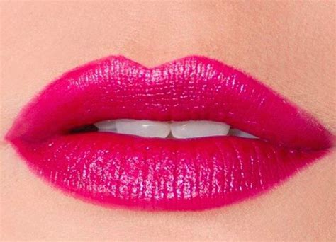 Bésame Cosmetics is bringing back a lipstick shade that will make you feel like a 1950s starlet ...