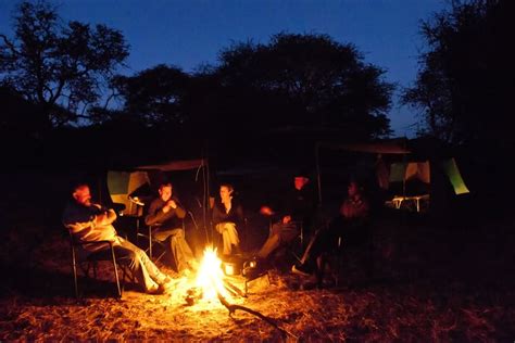 What is a Safari Sundowner? | Grass Track Safaris