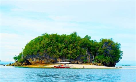 Britania Islands, Surigao del Sur, Philippines | Island beach, Island, Tourist attraction