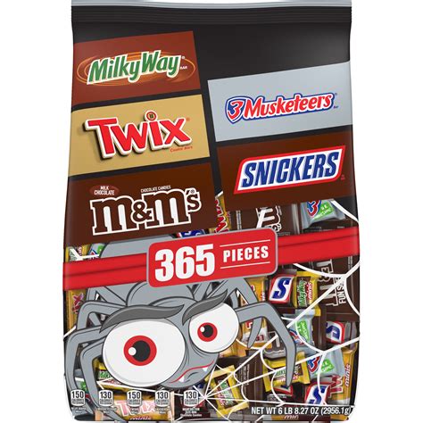 M&M'S & More Assorted Chocolate Bulk Halloween Candy Variety Pack - 104 ...