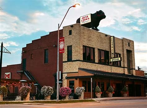 7 Most Iconic American Steakhouses — Eat This Not That