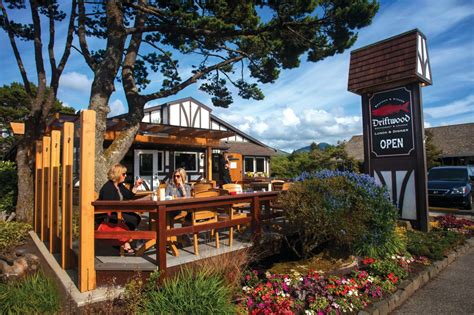 Photos - Driftwood Restaurant & Lounge - Cannon Beach, Oregon Restaurant