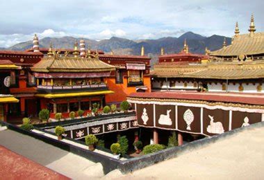 Must See in Tibet - Top Attractions in Tibet, Tibet tourist Attractions