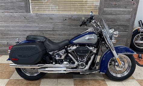 2023 Harley-Davidson Heritage Classic Billiard Blue/Billiard Gray | Doc's Harley-Davidson®