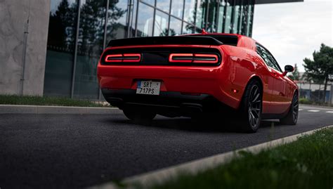 Dodge Challenger SRT HELLCAT on Behance