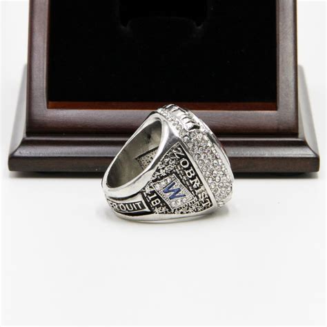 MLB-2016-CHICAGO-CUBS-WORLD-SERIES-CHAMPIONSHIP-REPLICA-RING