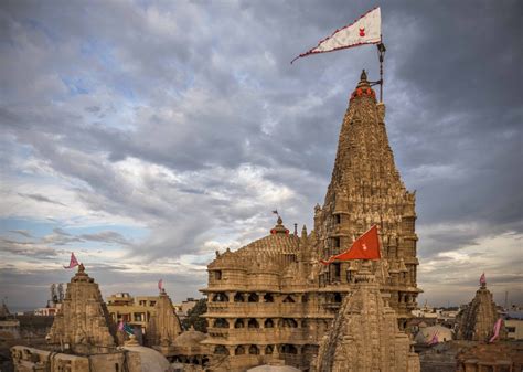 Pilgrimage to Dwarka Dhama