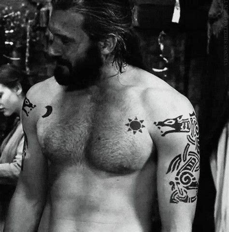 Clive Standen - Rollo #vikings Moon Sun Tattoo, Sun Moon, God Tattoos, Tattoos For Guys, Sol Y ...