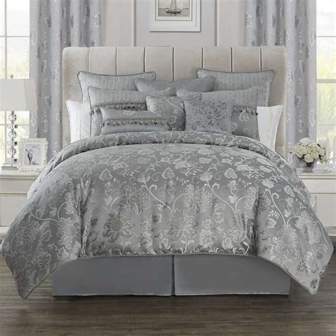 Top Tips for Creating a Cozy Winter Bed - Latest Bedding Blog