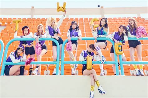 Twice "CHEER UP" Telah Mencapai 500 Juta Viewers! - KPOP