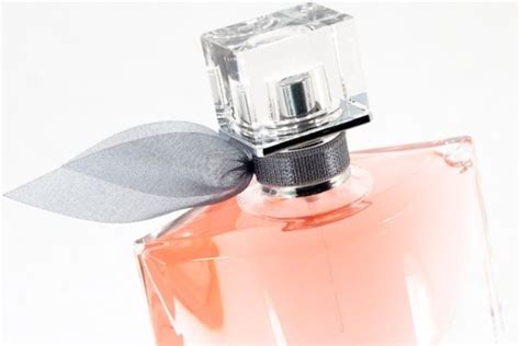 Lancome-La-Vie-Est-Belle Lancome Fragrance, French Expressions, Perfume Reviews, Flower Bomb ...