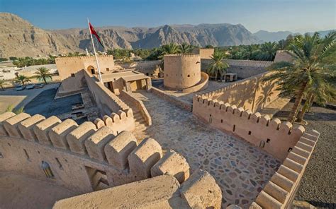 Top 10 reasons to visit Oman in 2017