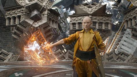 Tilda Swinton in Doctor Strange (2016) Marvel Comics, Marvel Heroes ...