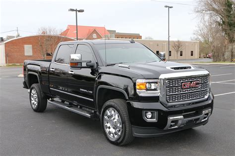 Used 2018 GMC Sierra 2500HD Denali For Sale ($57,950) | Auto Collection ...