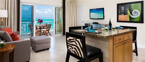 Alexandra Turks and Caicos | All-Inclusive Honeymoon Packages and More – Honeymoons, Inc.