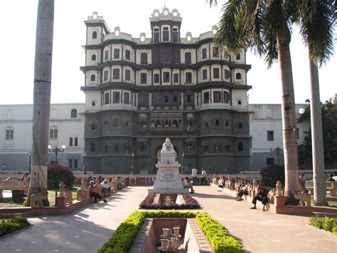 200 year old palace - Rajwade, Indore - Navrang India