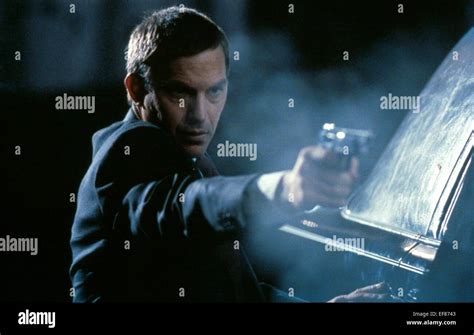 Kevin Costner Bodyguard High Resolution Stock Photography and Images ...