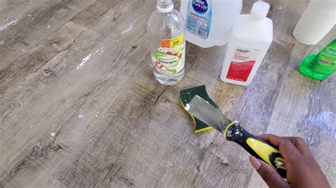 How Do You Get Paint Off Vinyl Flooring – Flooring Tips