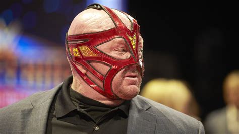 Wrestler Big Van Vader Reveals He has Less Than 2 Years to Live | Entertainment Tonight