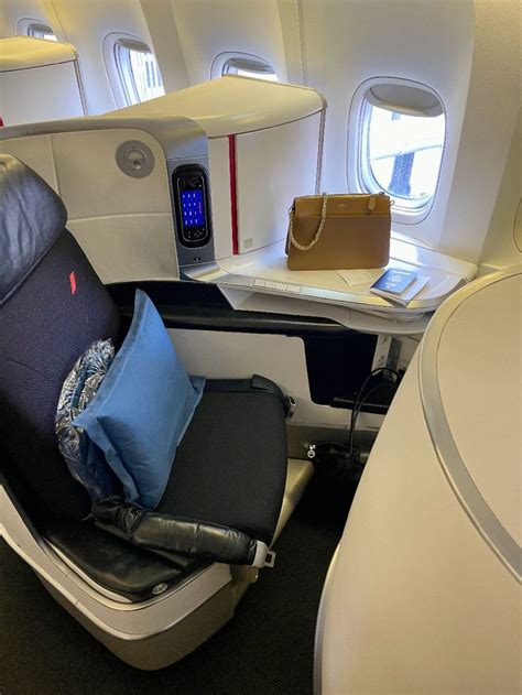 12 Air France Business Class Benefits & Perks: Is it Worth it?