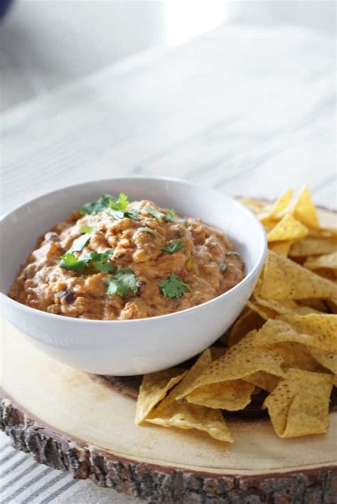 Healthy Creamy Chip Dip - Eat Your Way Clean