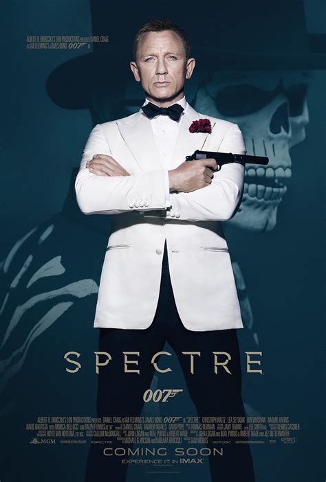 Digitista MediaWave: New SPECTRE poster features James Bond in white tux