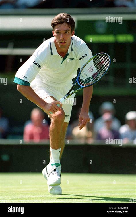 MICHAEL STICH WIMBLEDON 10 July 1995 Stock Photo - Alamy