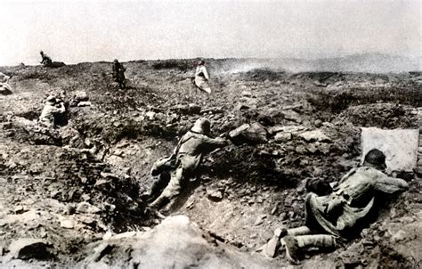 Digicolored: 1915 World War 1 battlefield hell