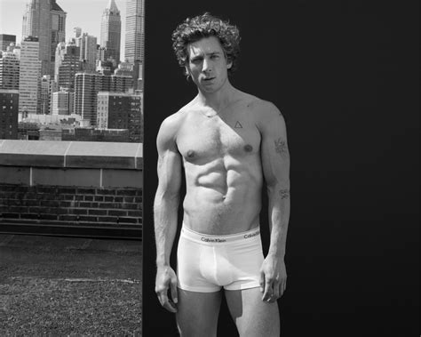 Congrats to Jeremy Allen White — And Our Eyeballs — On His First Calvin Klein Campaign - Fashionista