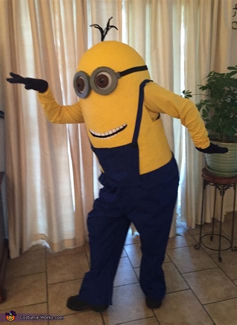 Kevin the Minion Costume - Photo 2/10