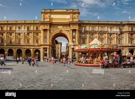 Piazza della Repubblica, Firenze Italia Florence Italy Stock Photo - Alamy