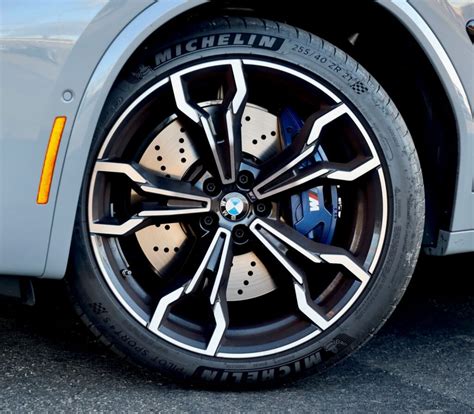 BMW X3M Competition: First Drive Review - Maxim