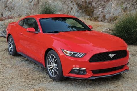 Used 2017 Ford Mustang EcoBoost Coupe Review & Ratings | Edmunds