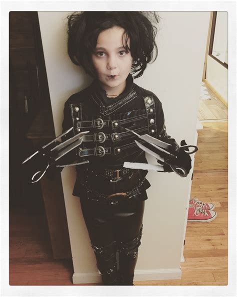 DIY Edward Scissorhands kids costume | Edward scissorhands kids costume, Kids costumes, Edward ...